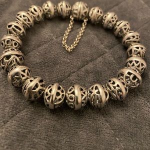 Silpada sterling silver “Hemisphere” Bracelet B2905